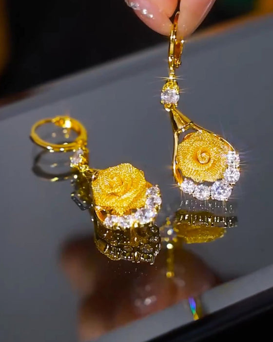 Eleganta Nätörhängen Med Rosmotiv