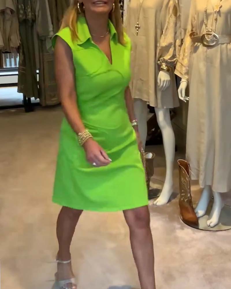 Klänning V-Ringad Ärmlös Åtsittande Midja