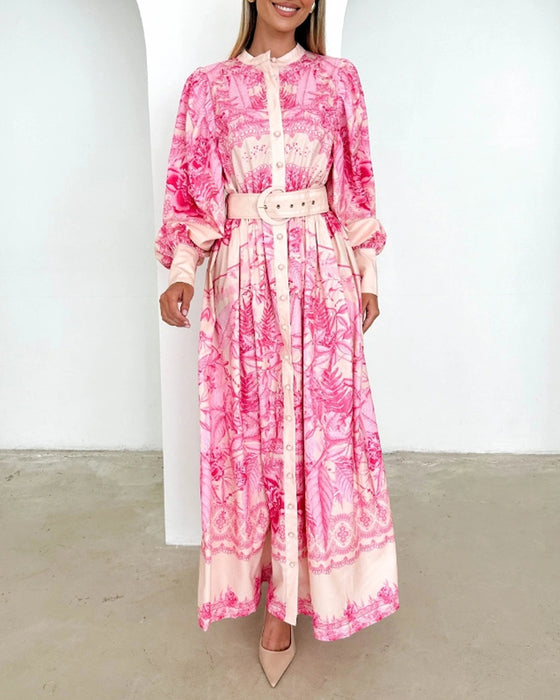 Klänning med lanternärm med knapptryck