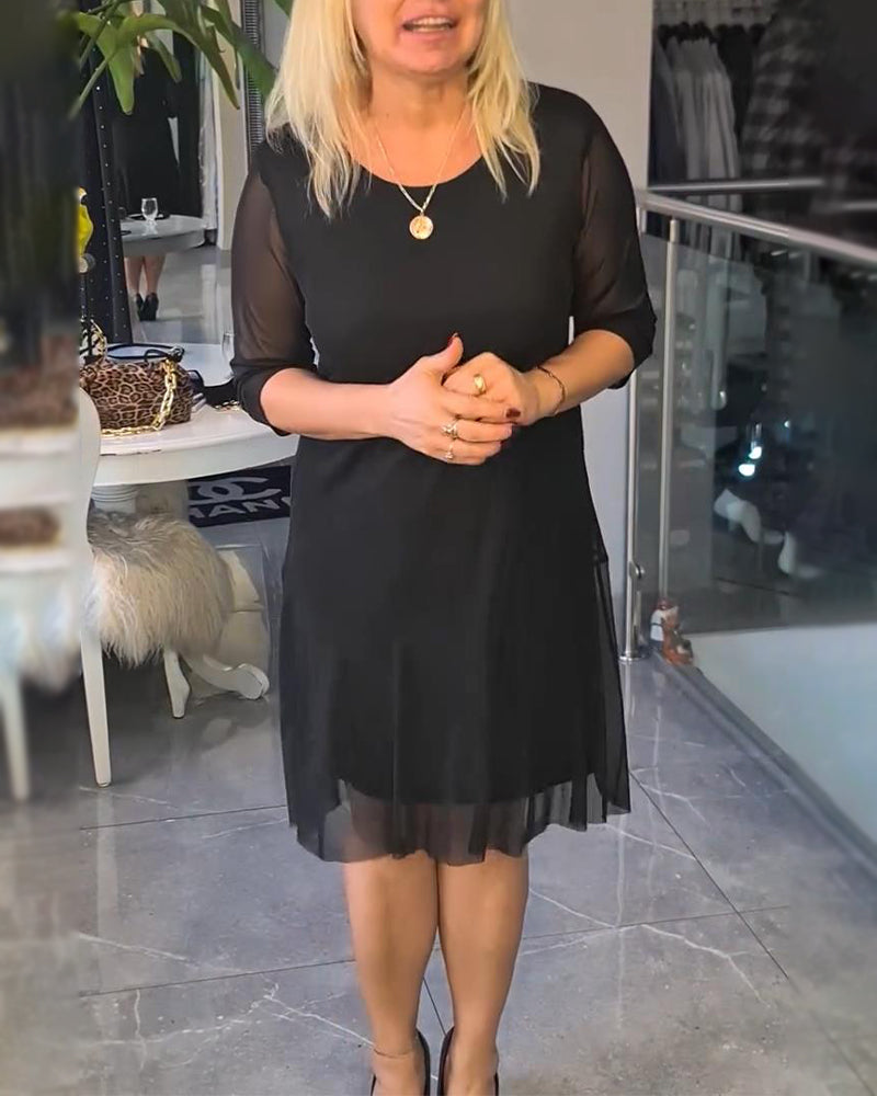 Genomskinlig Och Modig Enfärgad Klänning