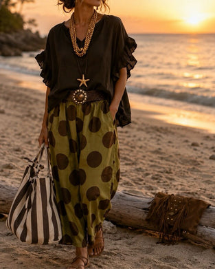 Set V-Hals Ruffle Topp & Prickig Byxor