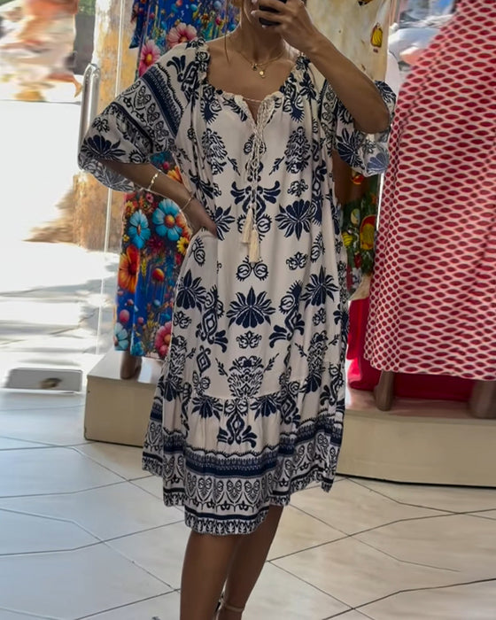 Klänning Rund Hals Tryckt Trumpet Korta Ärmar