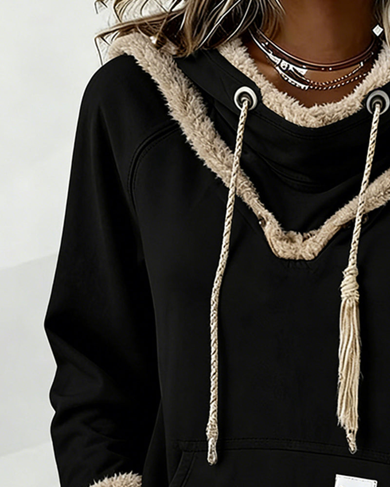 Långärmad Hoodie Med Lapptäcktsdetaljer Och Ficka