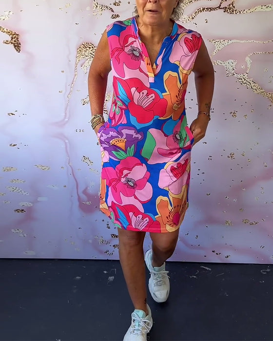 Ärmlös klänning med blommigt tryck