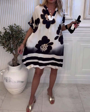 Klänning avslappnad, ståkrage med tryck