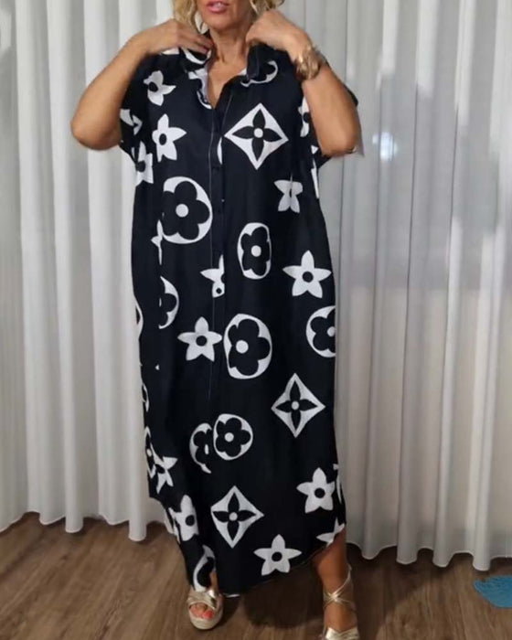 Avslappnad klänning i kontrasttryck