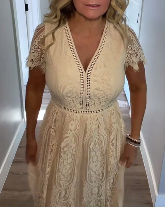 Klänning V-Ringad Elegant Spetsmidja