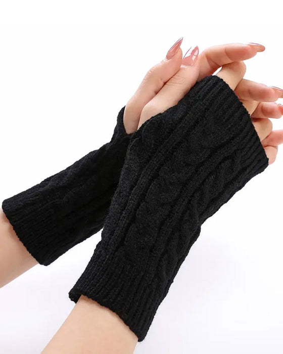 Flätstickade Fingerlösa Handskar