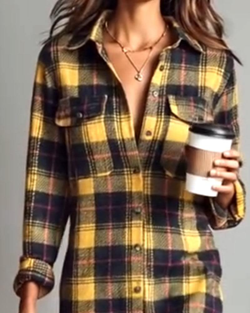 Rutig Klänning Med Krage