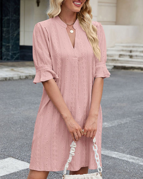 Klänning Enfärgad V-ringning