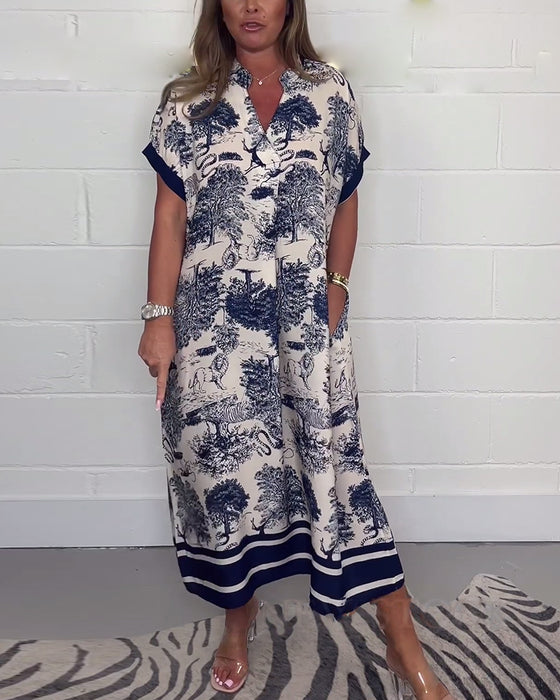 V-ringad fickklänning med djurtryck