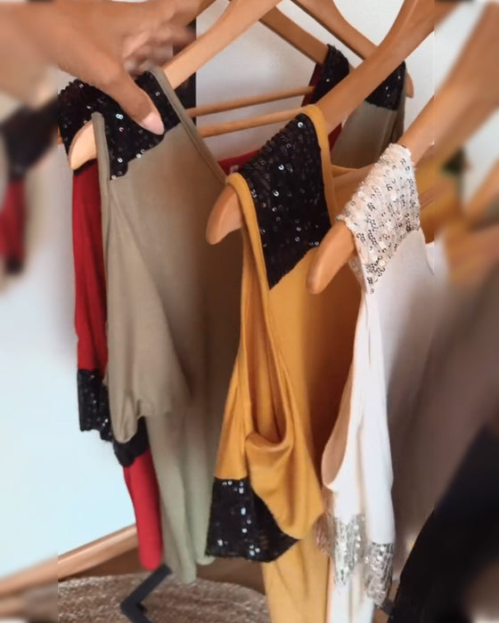 T-tröja Med Axellösa Pärlstickade Patch