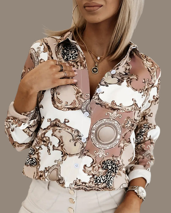 Blus Med Old Money Stil Och Knapp-Framsida Design