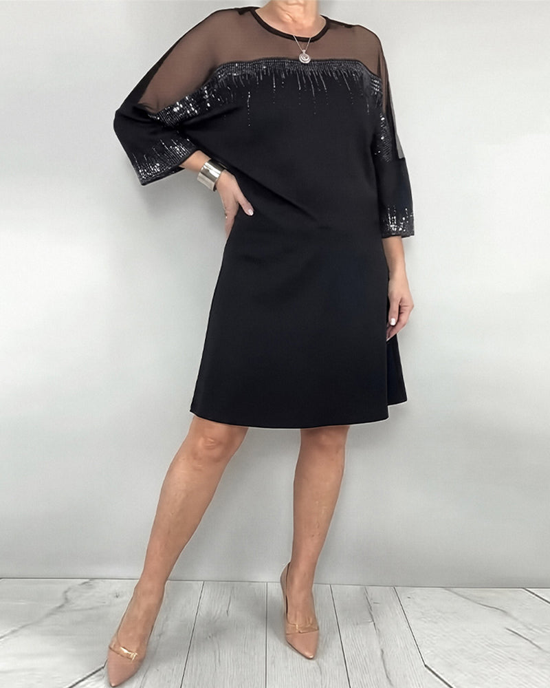 Trekvartsärmad Klänning Med Strasstenar