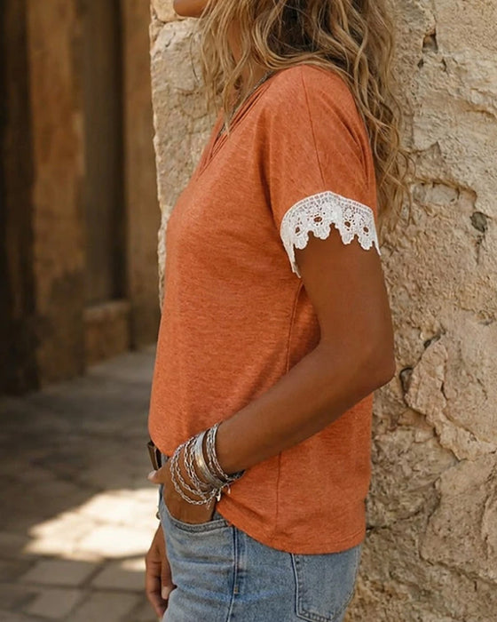 T-Shirt V-Hals Kors Spets Patchwork