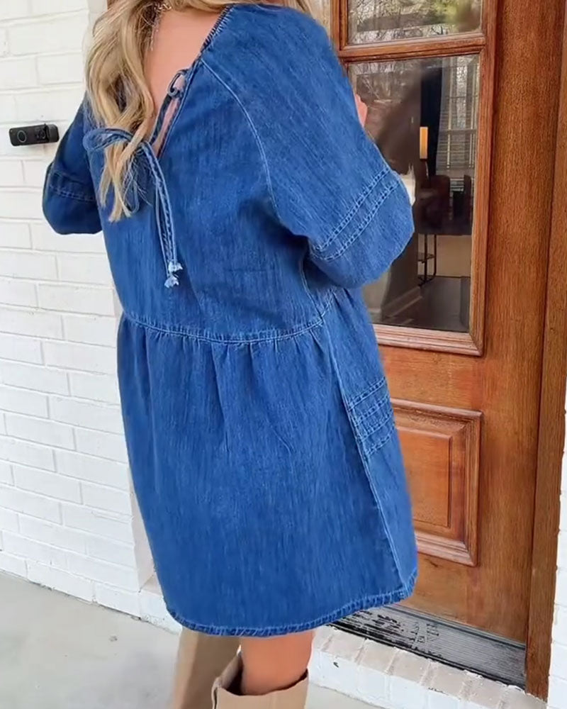 Klänning V-Hals Mellan Ärm Veckad Denim Babydoll