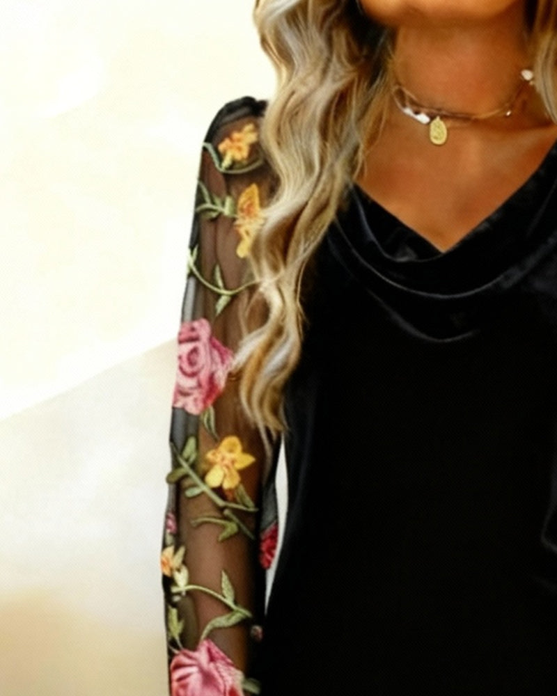 Broderad Långärmad Klänning Med Lappverk