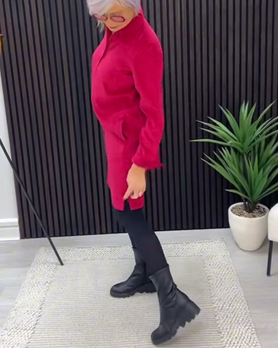 Enfärgad Långärmad Klänning Med Slag