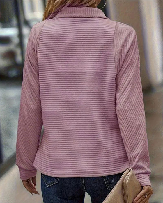 Hudde Med Enkel Färg Och Zip-up Design