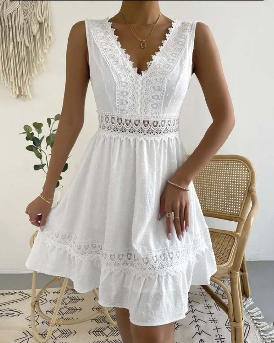 Klänning Enfärgad Spets Rygglös