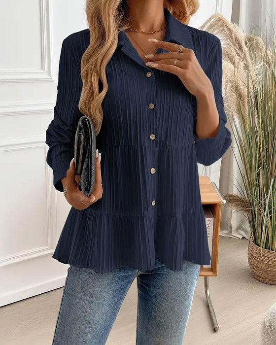 Elegant Skjorta Med Slagkrage Och Markerad Midja