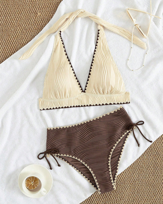 Bikini Tvådelat Set Med Halterhals och Kontrastfärg Design