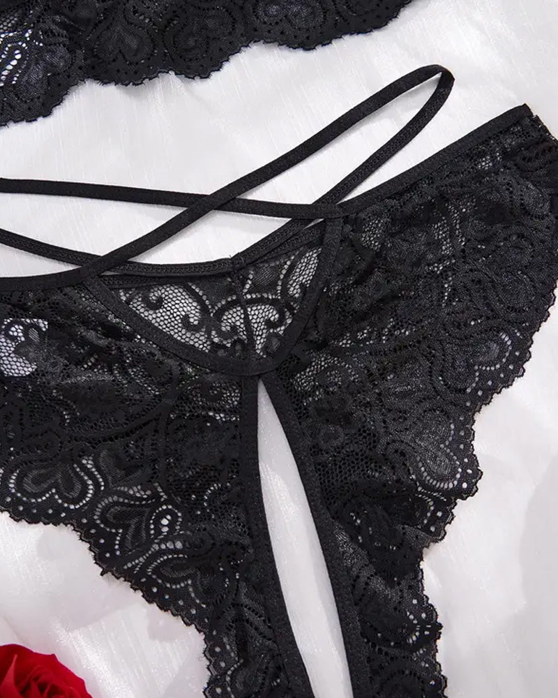 Sexigt Lingerieset – Bralette Med Urholkad Rosett & Öppna Trosor