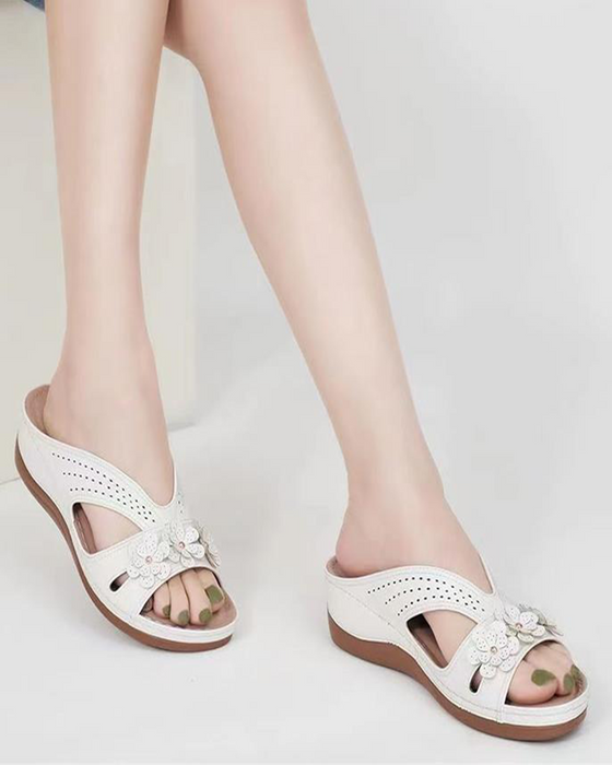 Sandal Vintage Enfärgade Blommig Kilklack