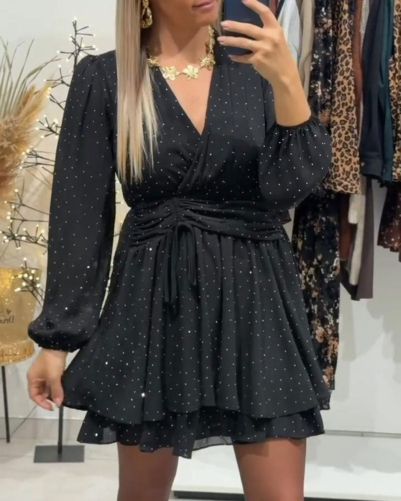 Långärmad Klänning Med V-Ringning Och Puffärmar