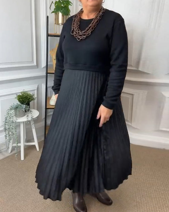 Elegant patchworkklänning med rund halsringning