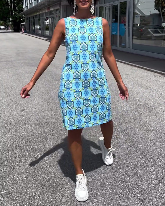 Slim fit klänning utan ärm