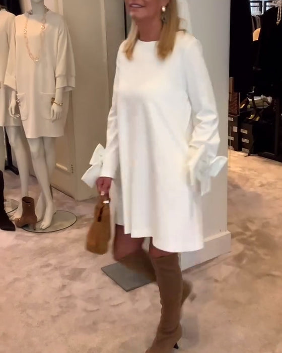 Klänning Modigt Rund Halsklaff Slängärm