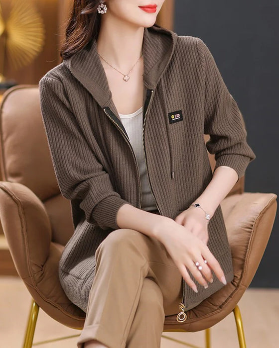 Jacka Med Dragkedja Och Huva