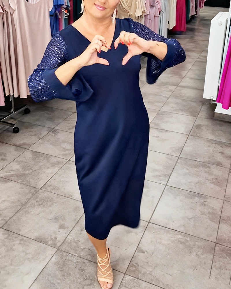 Elegant Lösittande Klänning Med V-Ringning