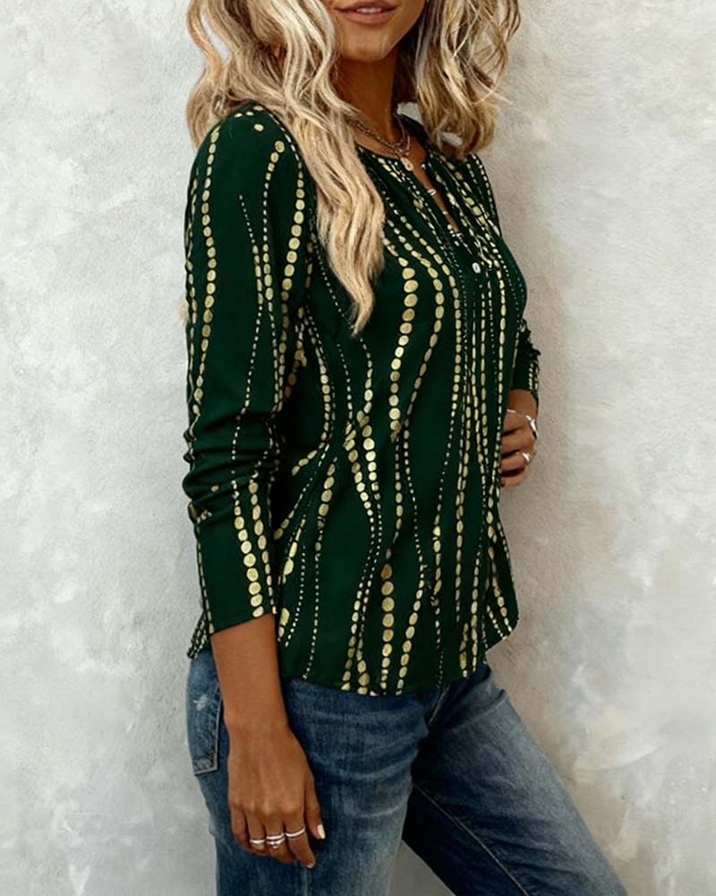 T-shirt med knapptryck och långärmad ärm