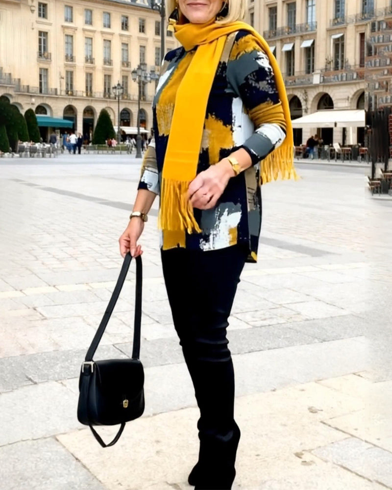 Modell T-Tröja Med Långa Ärmar Och Tryck