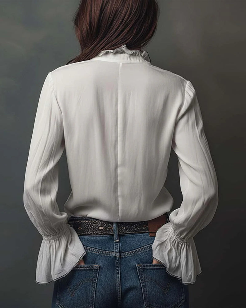 Blus Ståkrage Klocksärm