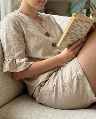 Set Ruffle Knapp Kort Ärm Shorts
