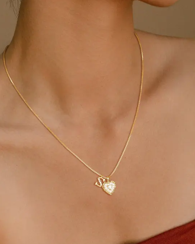 A–Z Mikropave Bokstavspendel Halsband