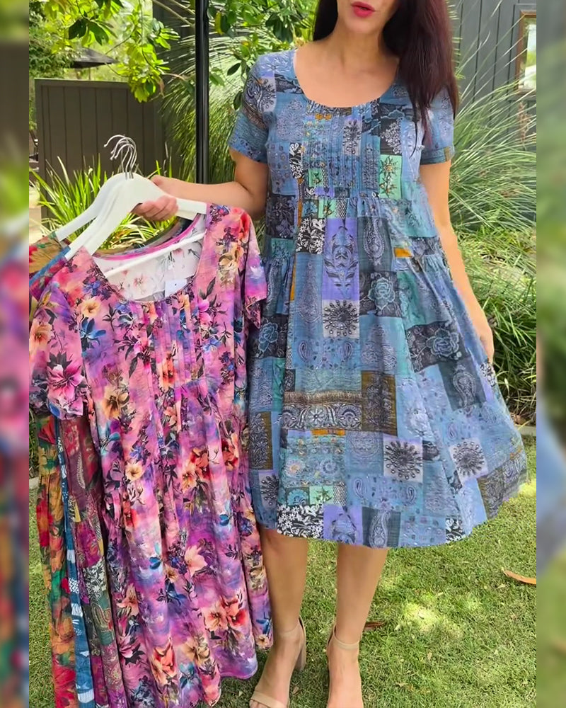 Klänning Rund Hals Veckad Tryckt A-Linje