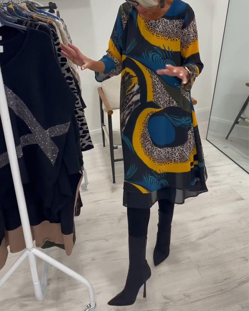 Elegant Tryckt Klänning Med Runt Halsutsnitt