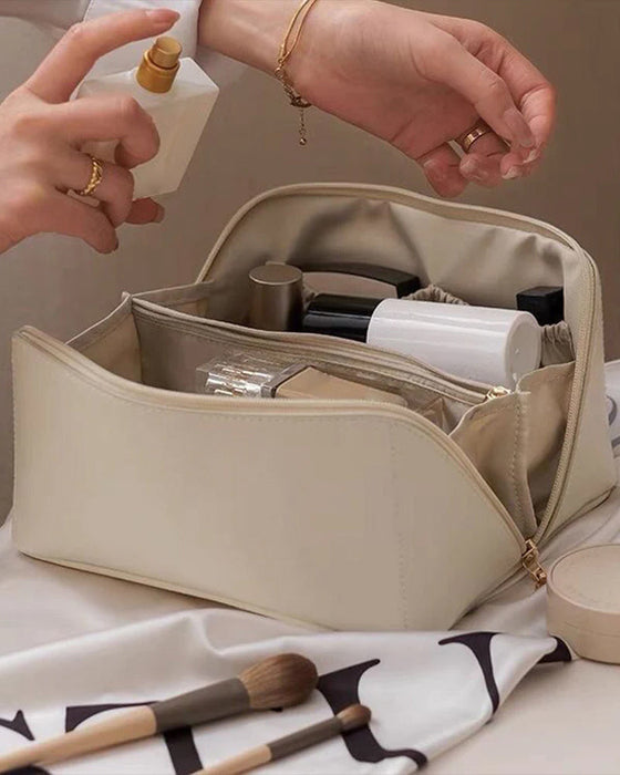 Resekosmetikväska med stor kapacitet