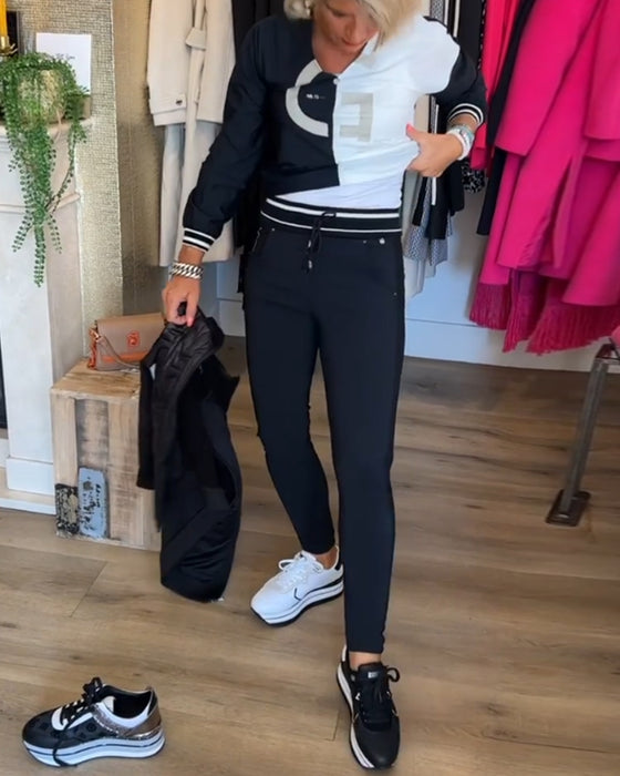 Topp med V-ringad och färgblock