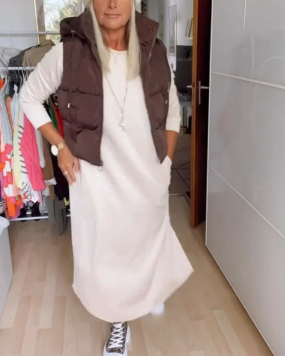 Enfärgad kappa med huva