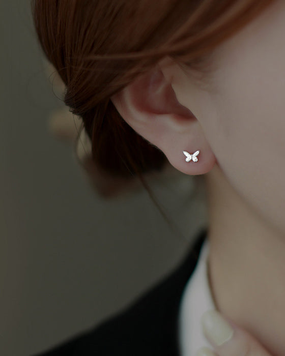 Små fjärilsörhängen