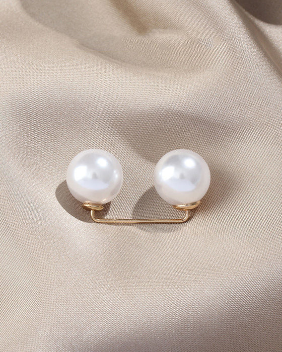 Pärlbrosch i 2 stilar