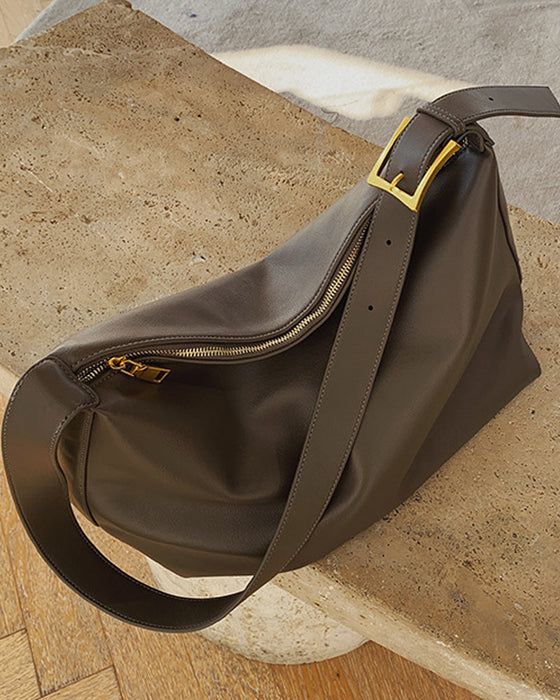 Axelväska med dragkedja