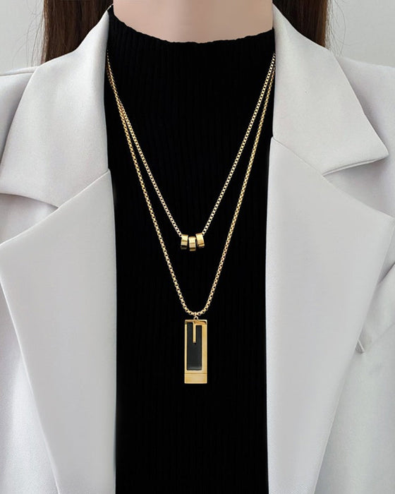 Dubbelt långt halsband i titanstål