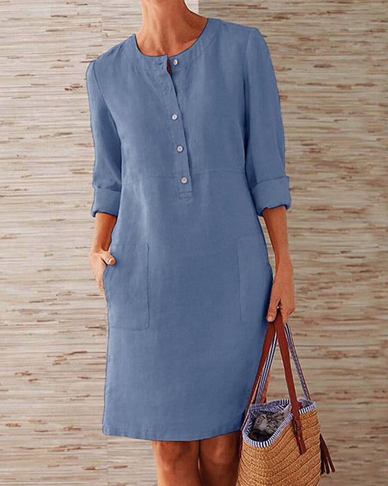 Elegant enfärgad klänning