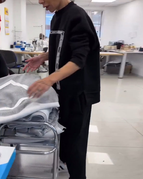 Avslappnad Moderiktig Lös Och Bekväm Kostym